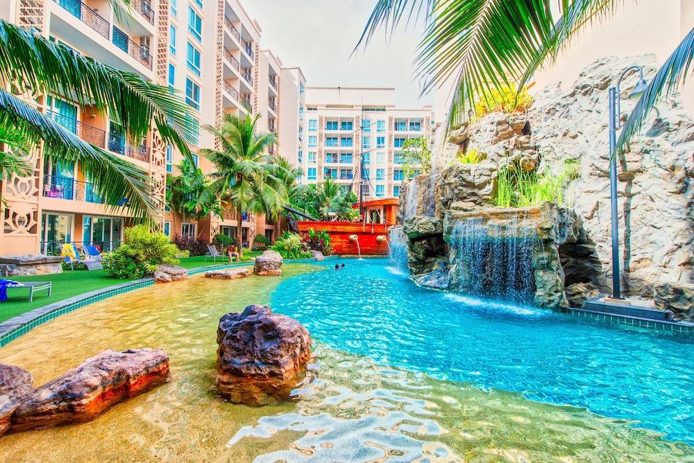 Atlantis Condo Resort Джомтьен Экстерьер фото